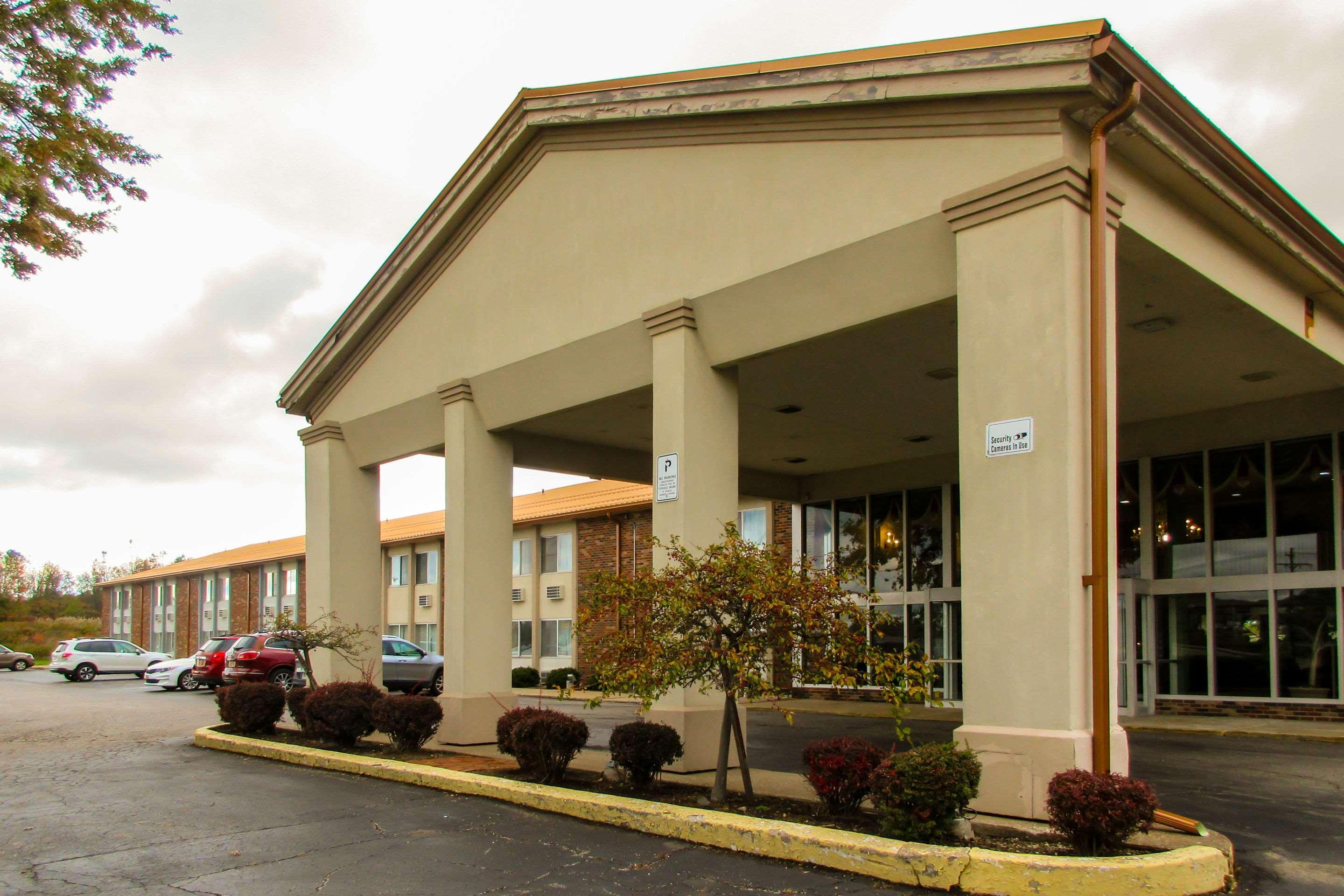 Econo Lodge Erie Exterior foto